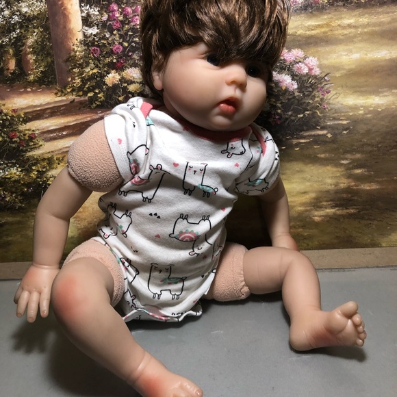 Newborn baby doll - Picture 7 of 10